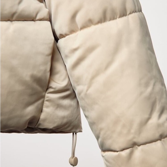 Satin effect puffer jacket - Picture 4 of 9